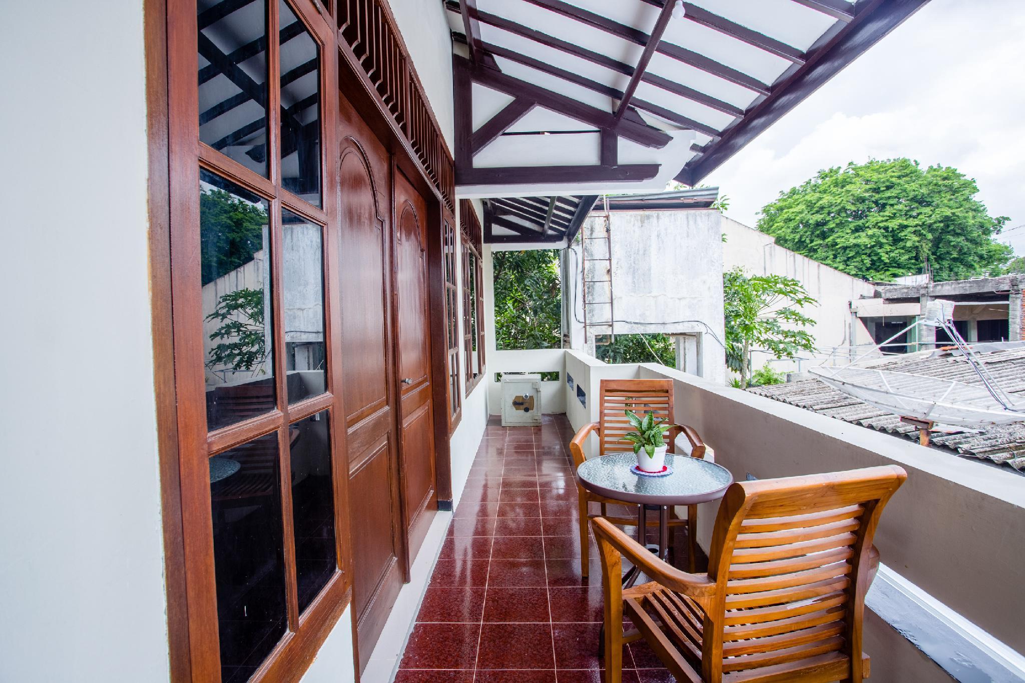 Safara Guesthouse Syariah Semarang Luaran gambar